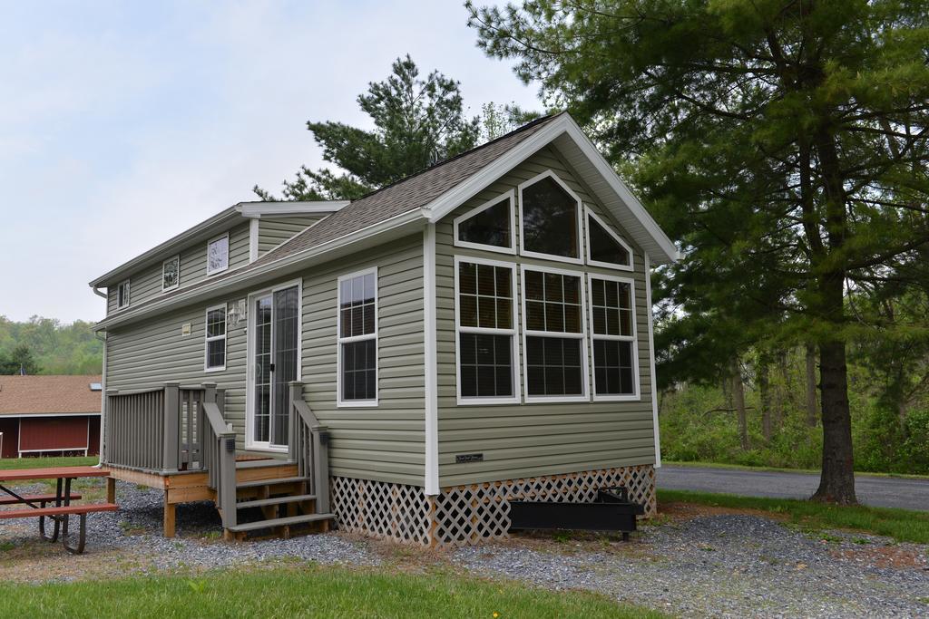 Hershey Camping Resort Loft Park Model 7 Mount Wilson Buitenkant foto