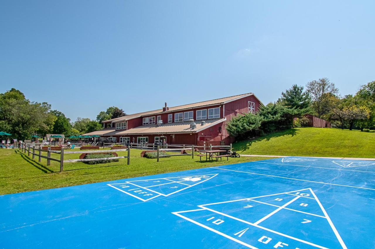 Hershey Camping Resort Loft Park Model 7 Mount Wilson Buitenkant foto